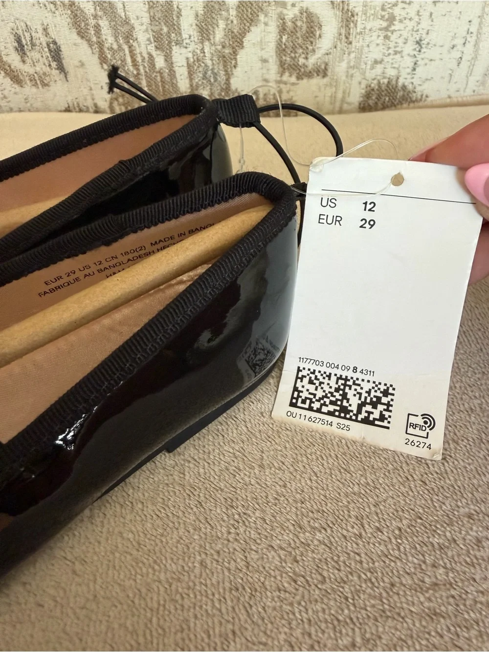 H&M Girls Black Patent Mary Jane Flats with Bow - Ballerina Flats - Size 12